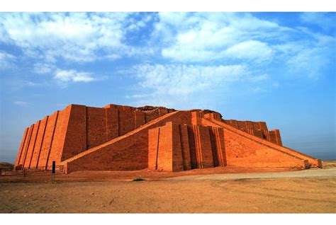  Ziggurats: Mastering the Ancient Architecture of Mesopotamia - A Monumental Journey Through Time and Technique